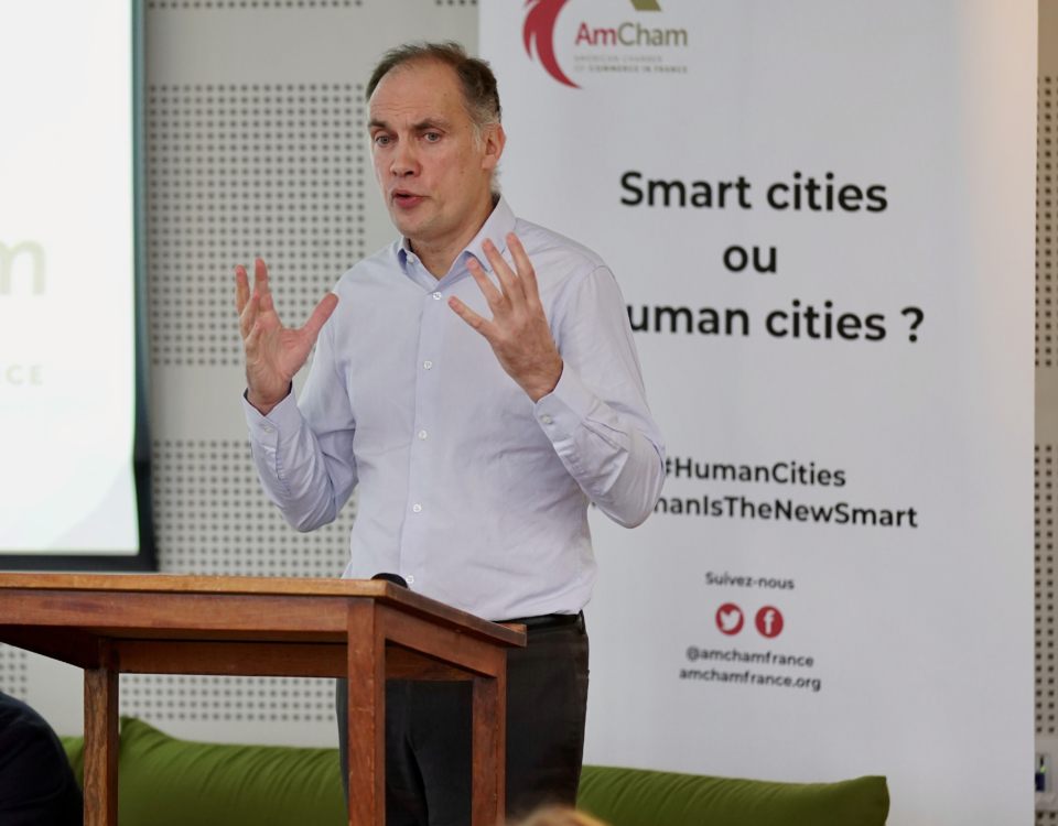 Smart cities or Human cities ?
